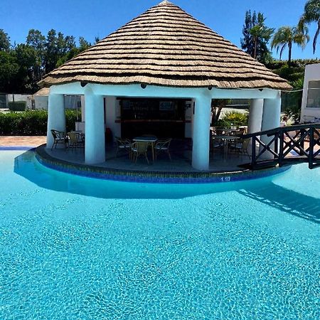 Beautiful Apartment For Rent In Quinta Do Lago With Excellent Resort Facilities Close To Lake And Beach. Bagian luar foto