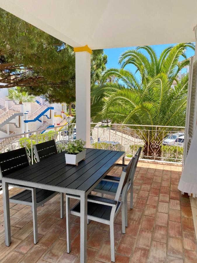 Beautiful Apartment For Rent In Quinta Do Lago With Excellent Resort Facilities Close To Lake And Beach. Bagian luar foto