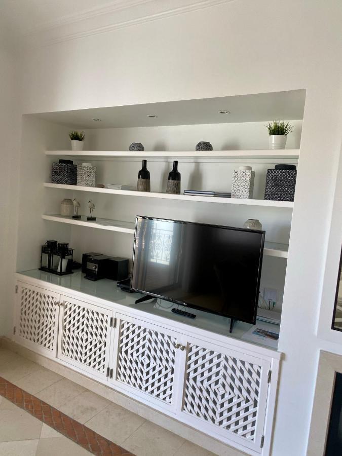 Beautiful Apartment For Rent In Quinta Do Lago With Excellent Resort Facilities Close To Lake And Beach. Bagian luar foto