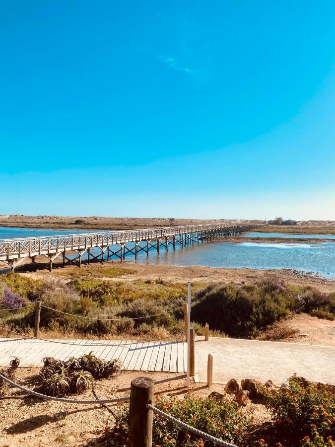 Beautiful Apartment For Rent In Quinta Do Lago With Excellent Resort Facilities Close To Lake And Beach. Bagian luar foto